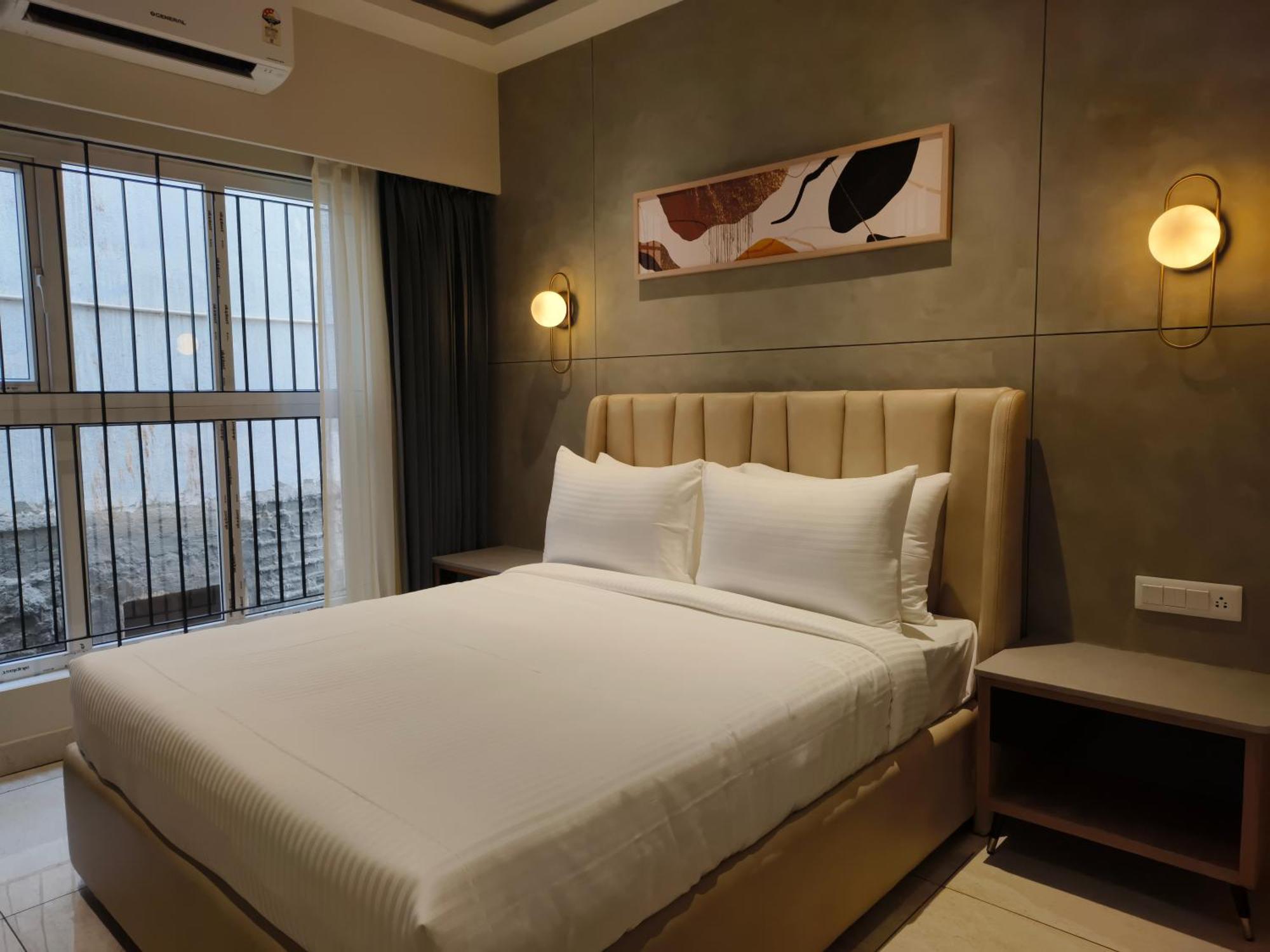 Olive Hotel Le Opera By Embassy Group Бангалор Екстериор снимка